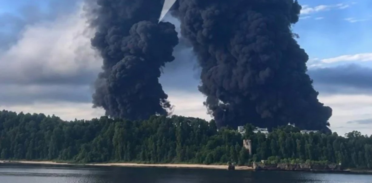 У РФ після атак дронів просіла ще одна важлива галузь